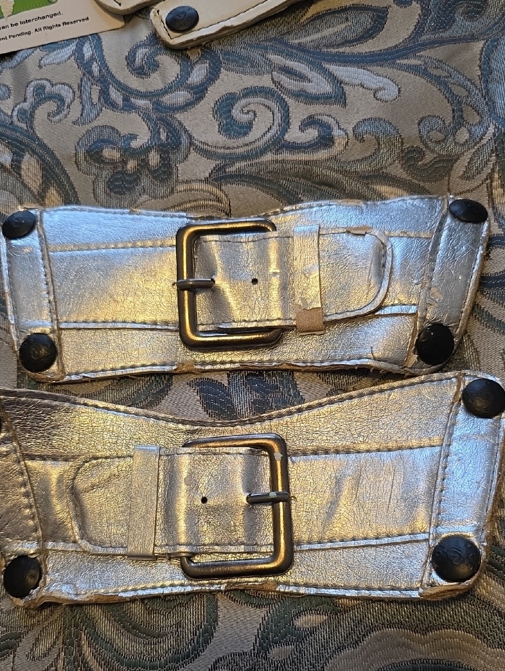 Onesole Silver Metallic Buckle Clog Straps